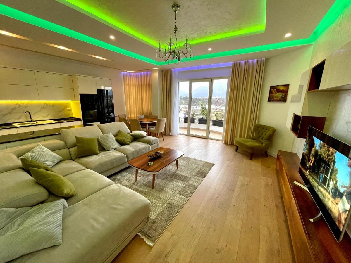 Queen'S Luxury Apartments Lake Tirana Exterior photo
